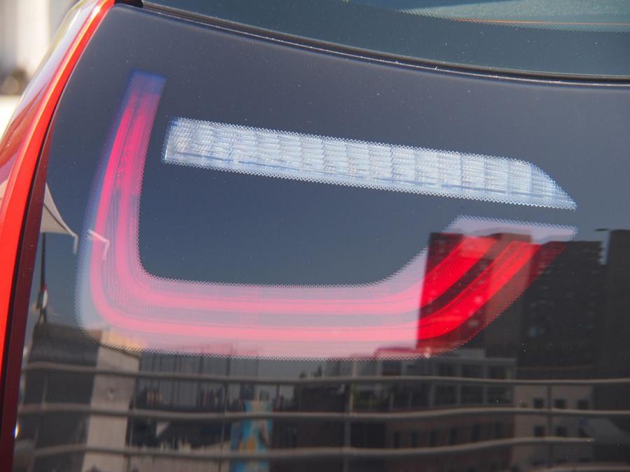  BMW i3 2014 года  (фото 100 из 240)